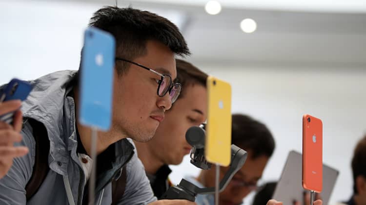 Watch CNBC's Todd Haselton's iPhone XR review