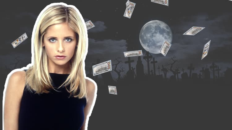 Sarah Michelle Gellar spent her first "Buffy" paycheck on this