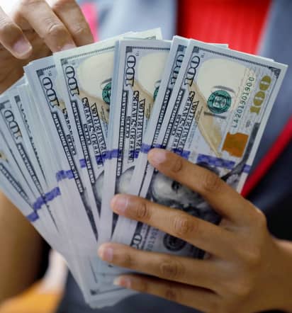 Dollar recovers as G20 caution sets in