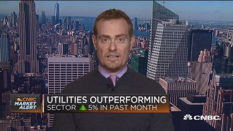 Analyst explains why utilities are outperforming the rest of the market