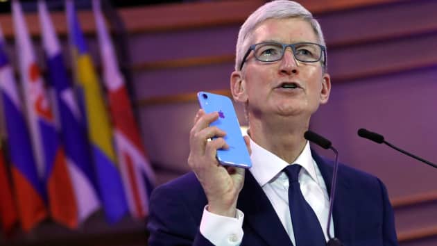Apple’s upcoming iPhone privacy feature exposes Facebook and Snap to risk