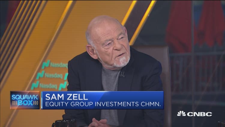 Raising interest rates is healthy for the economy, says Sam Zell