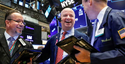 Wall Street equity traders to get biggest bonuses in 2018: Study
