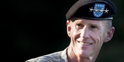 Retired 4-star Army general: The best leaders learn from less experienced people
