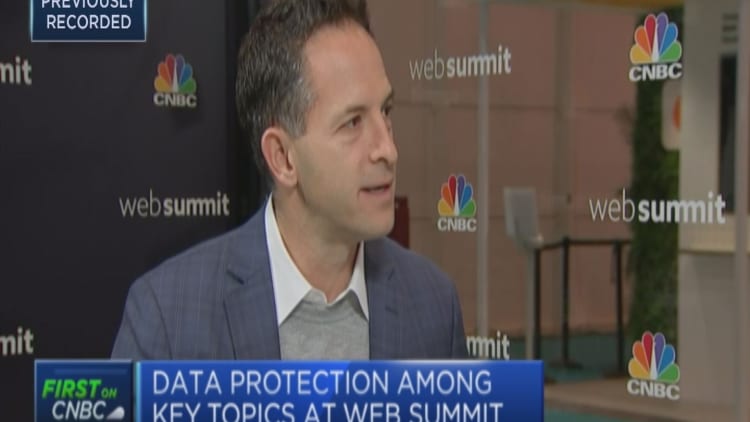 Tech firms need to build trust with consumers, says SurveyMonkey CEO