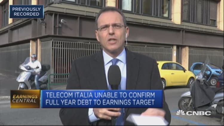 Warring shareholders raise concerns over delivery of Telecom Italia’s strategy
