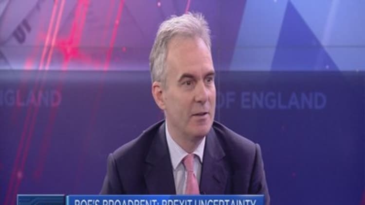 BOE’s Broadbent on Brexit and interest rates