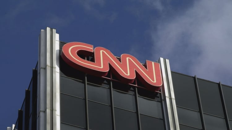 CNN sues President Trump and White House for banning reporter Jim Acosta