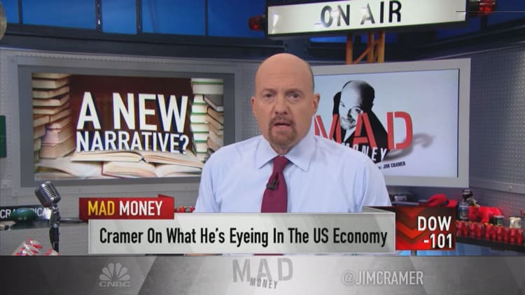 'Would be crazy' for Fed to ignore key slowdown signals: Cramer