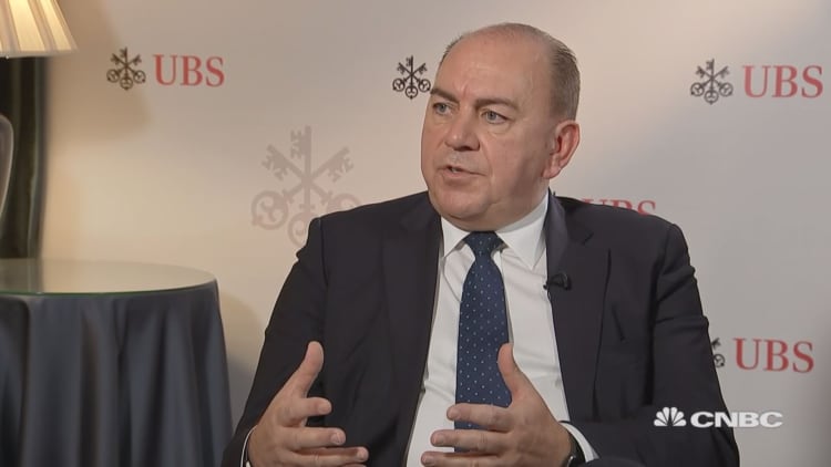 Things have to get worse to get better for Italy, says UBS chairman