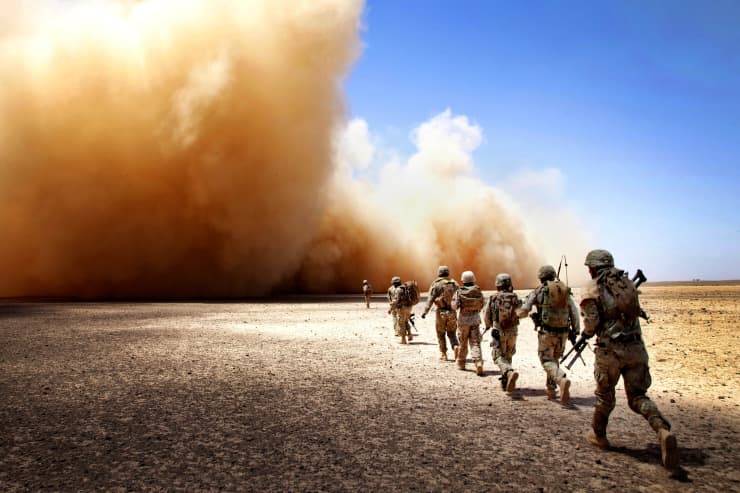 H/O: Marines dust Afghanistan