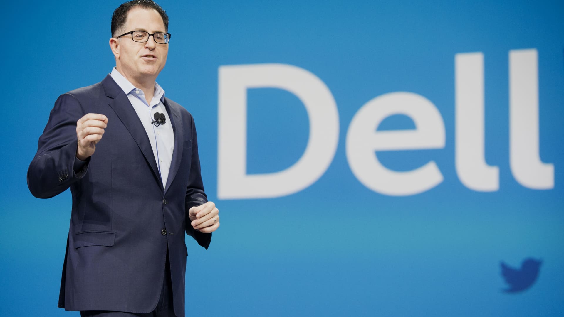 Dell shares soar 20% after beating earnings expectations, cites rising demand for AI servers