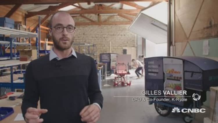 Firm creating smart trailers for bikes hopes to change way goods are delivered