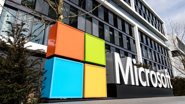 Microsoft is a good offensive and defensive play, says BMO analyst