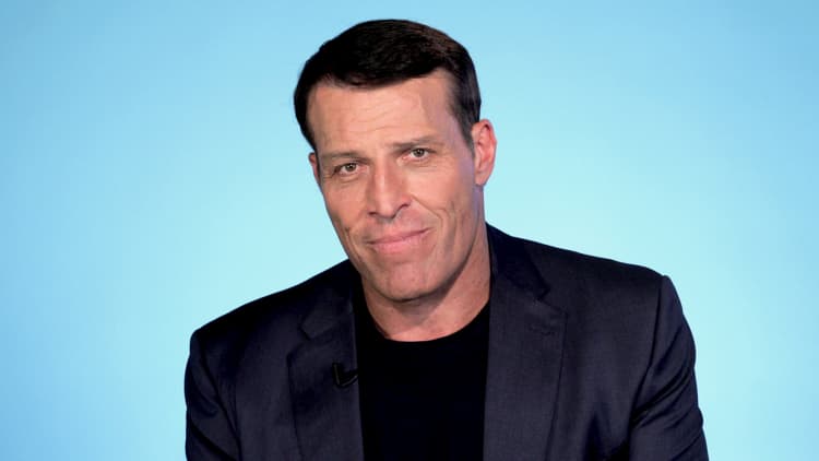 Tony Robbins: Do this with your money before you're 30