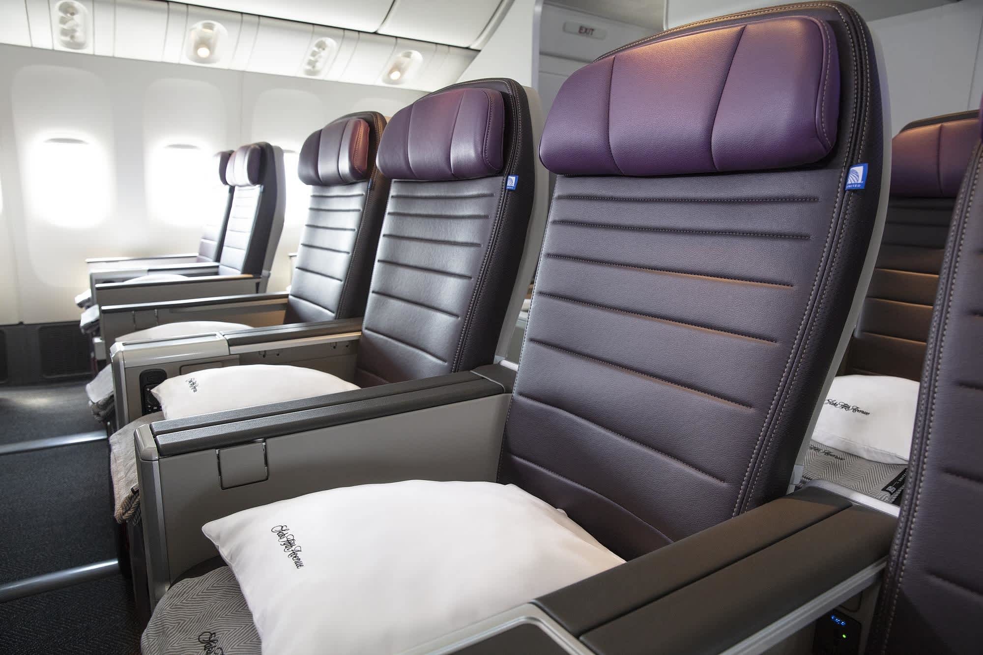 United Airlines starts selling tickets in new premium economy class
