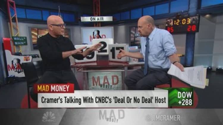 'Deal or No Deal' host Howie Mandel tells Jim Cramer most contestants don't know what to do with money