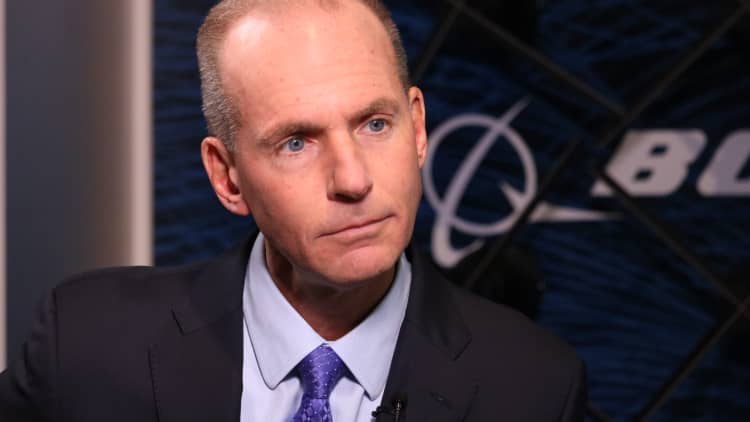 It's unusual timing to have a CEO shot at sunset: Sonnenfeld on Boeing