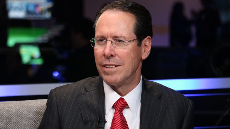 Randall Stephenson to step down as AT&T CEO