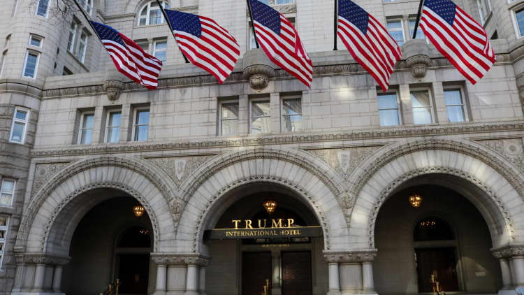 Trump Organization reportedly exploring sale of Washington hotel