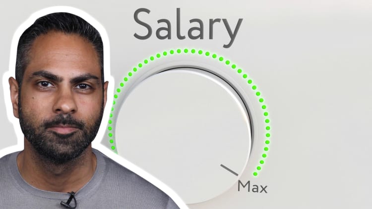 Ramit Sethi: Here's how to avoid mistakes while negotiating your salary