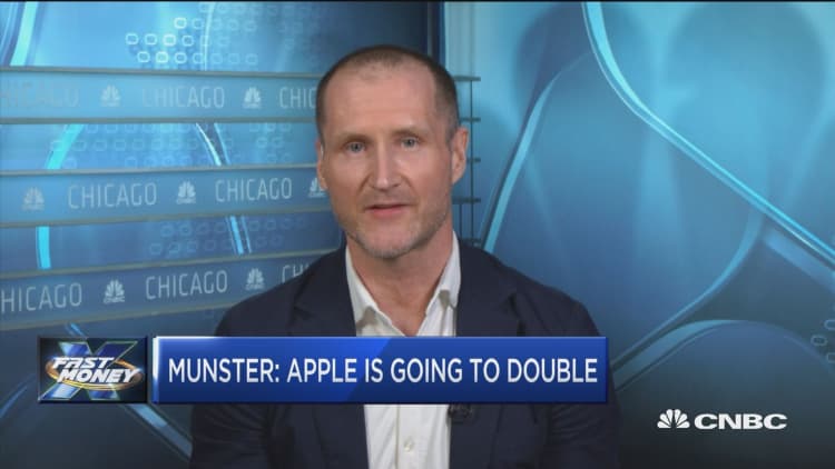 Loup Ventures founder Gene Munster says Apple's set to double. Here's why