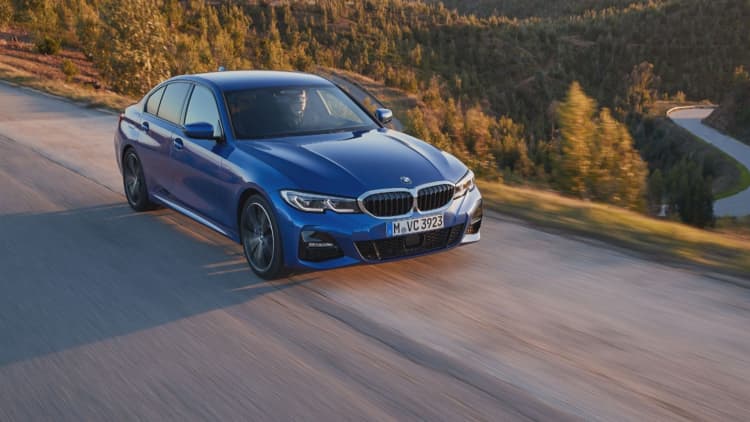 BMW refreshes its Series 3 sedan