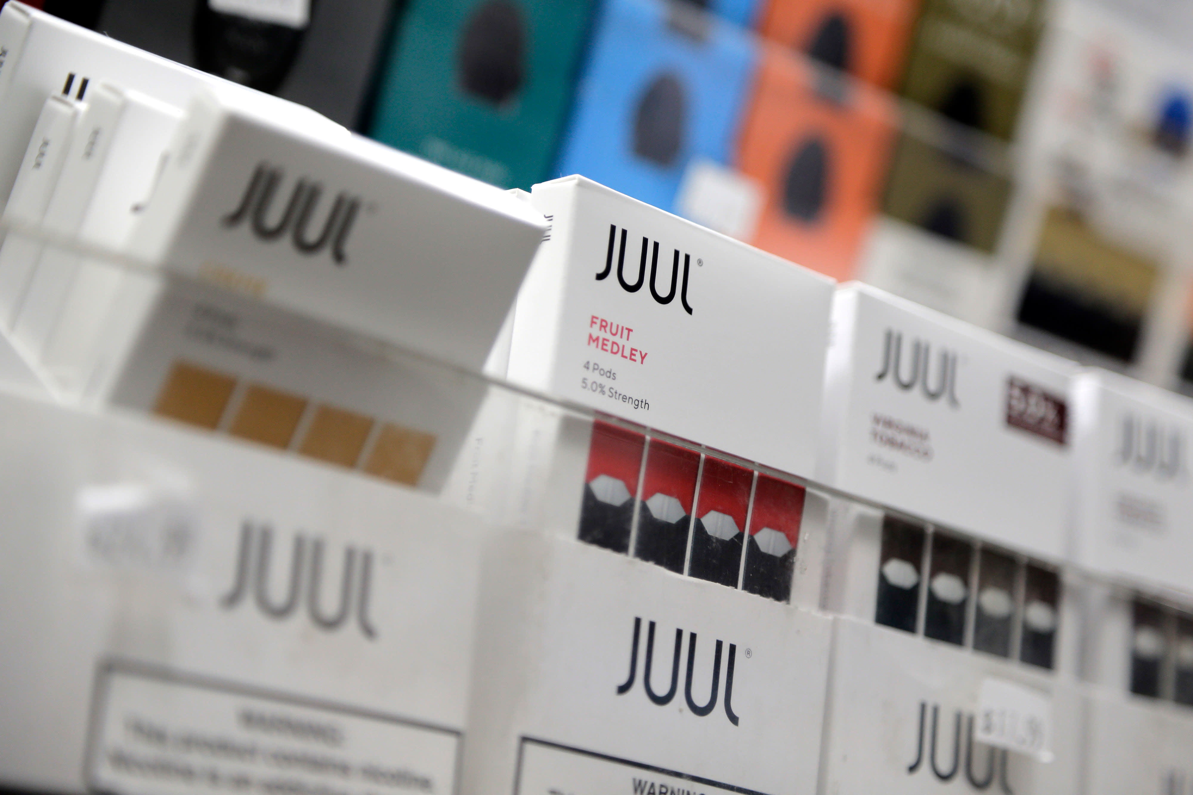 Juul reduces cigarette smoking risk similar to quitting, study shows4000 x 2667