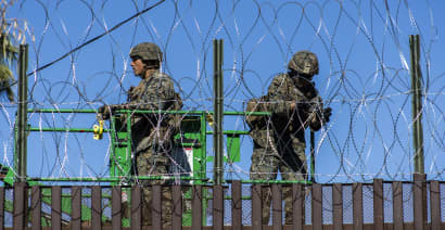 Pentagon extends mission to US-Mexico border