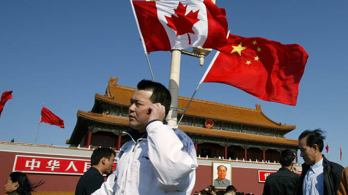 GP: Banderas de Canadá y China 190104