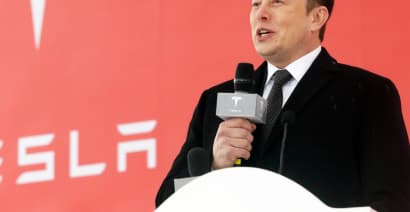 Tesla under pressure as Ford, Nissan, GM roll out new competition in Detroit