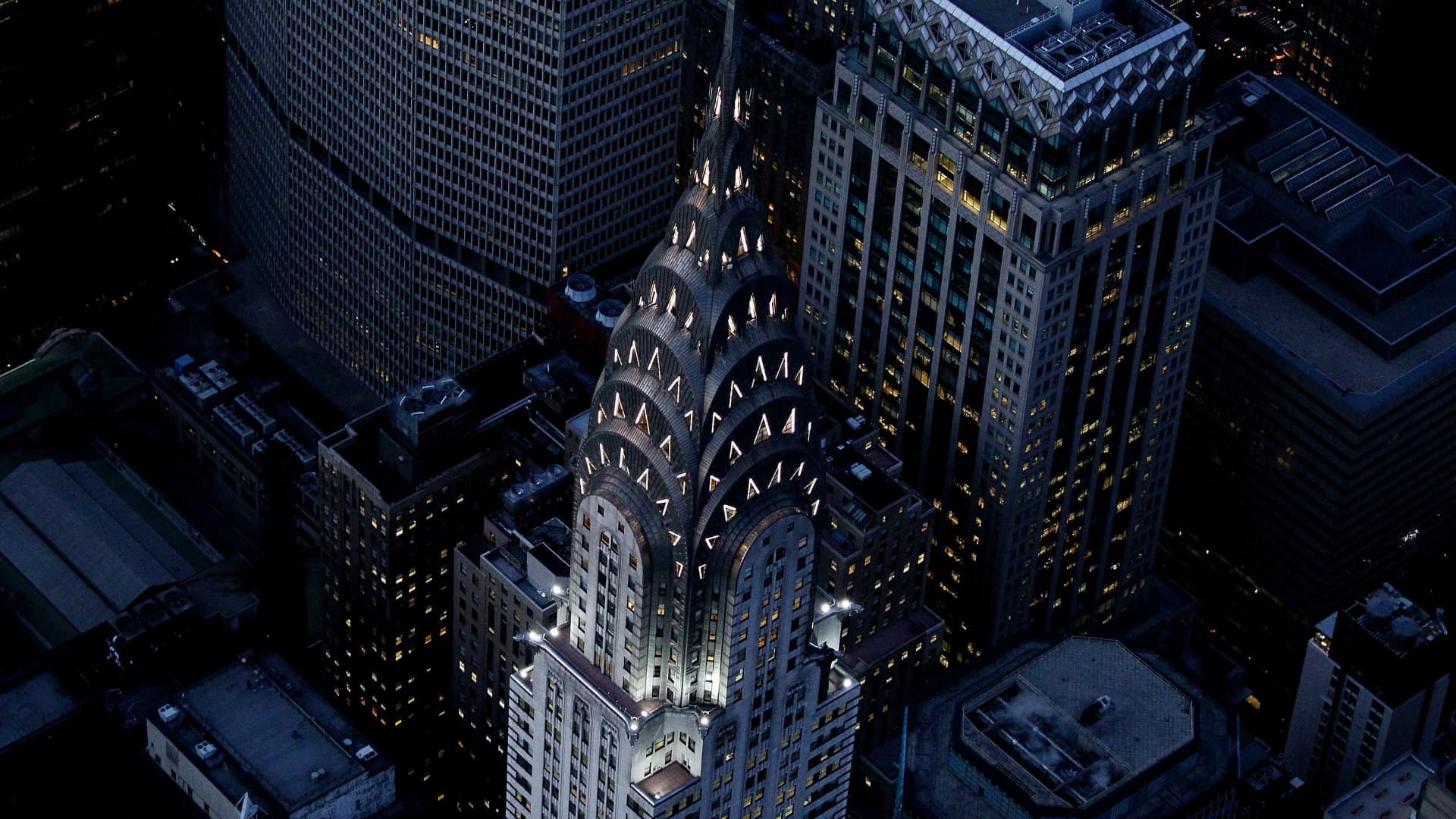 Owners of Chrysler Building looking to sell: WSJ