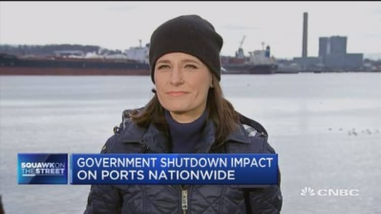 Freight, port delays a concern during government shutdown