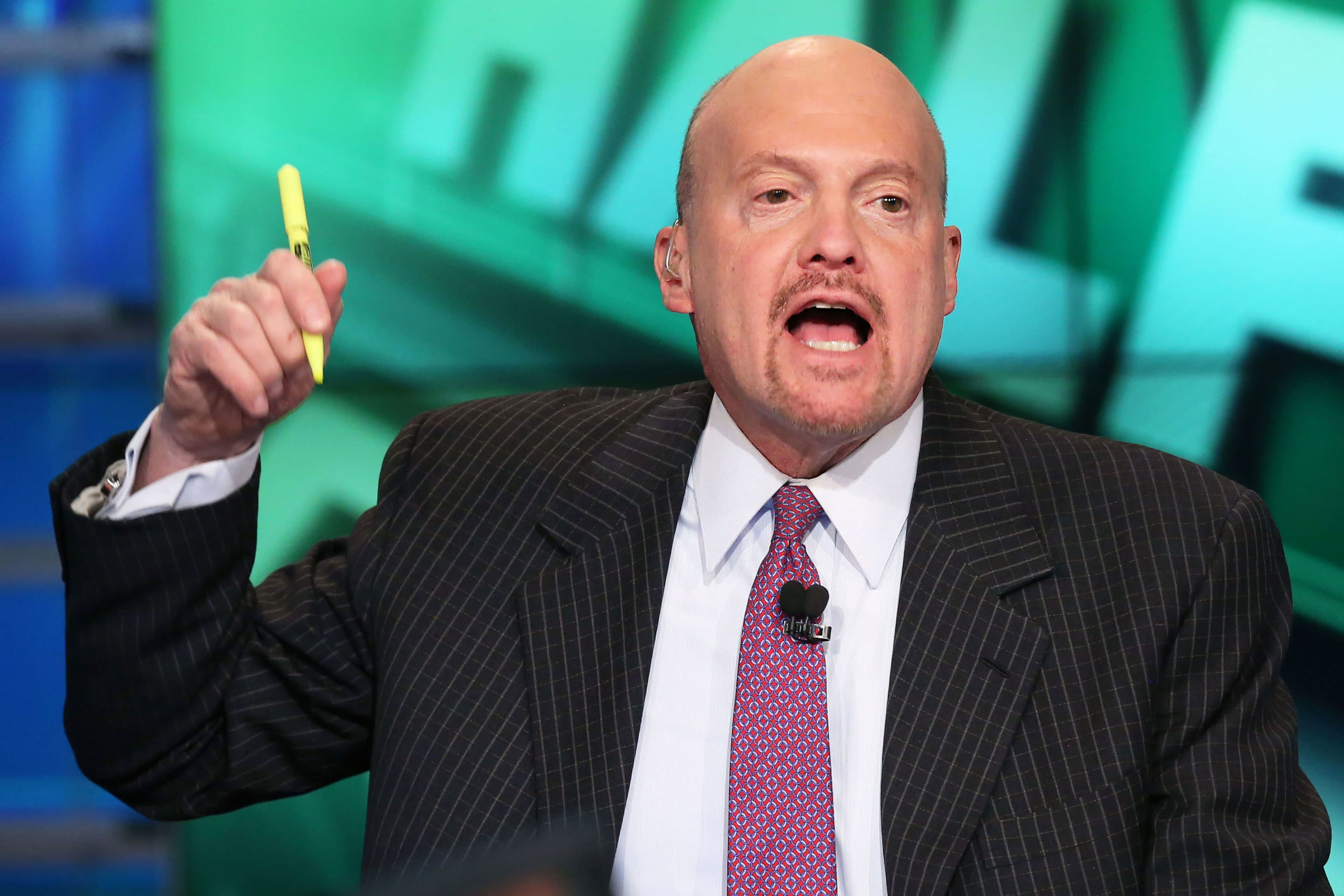 Jim Cramer's Investing Club meeting Friday: Inflation, semiconductors, Salesforce