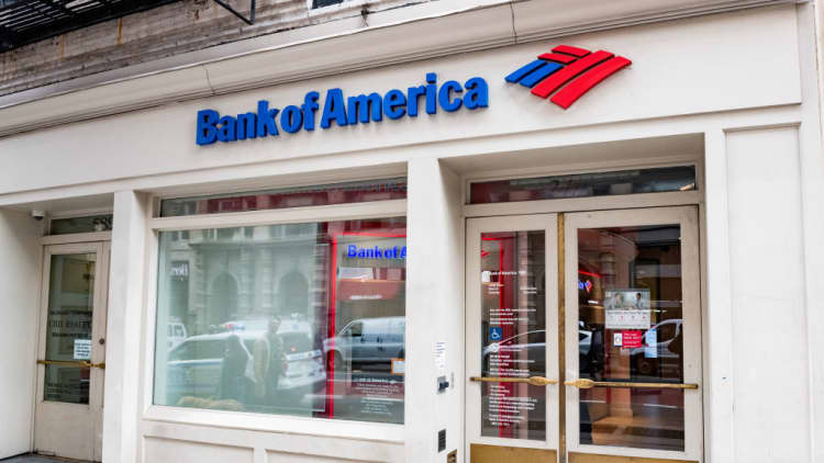 Bank of America beats earnings on both top and bottom lines