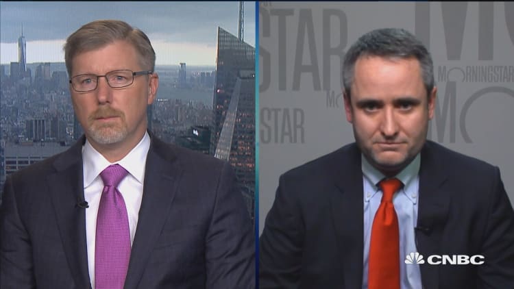American Express risk does not concern us, says Morningstar's Colin Plunkett