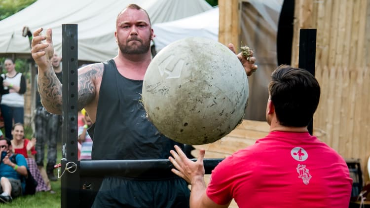 What it costs to eat like 'Game of Thrones' star The Mountain will shock you