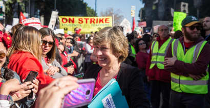 Los Angeles teachers end six-day strike after the majority approve contract deal
