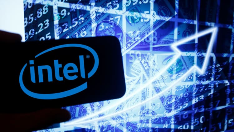 Intel was lagging in the cloud computing space, analyst says