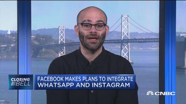 Integrating Facebook's apps might make it harder to break up the company in the future, says NYT writer