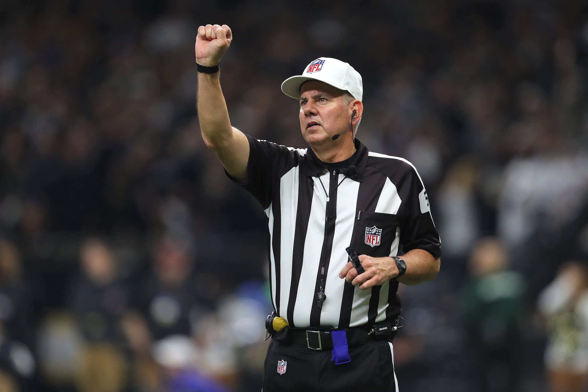 Here's how much NFL referees get paid