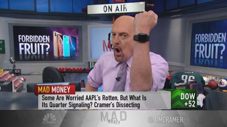 Cramer on Apple earnings: Haters have 'no more new ammunition'