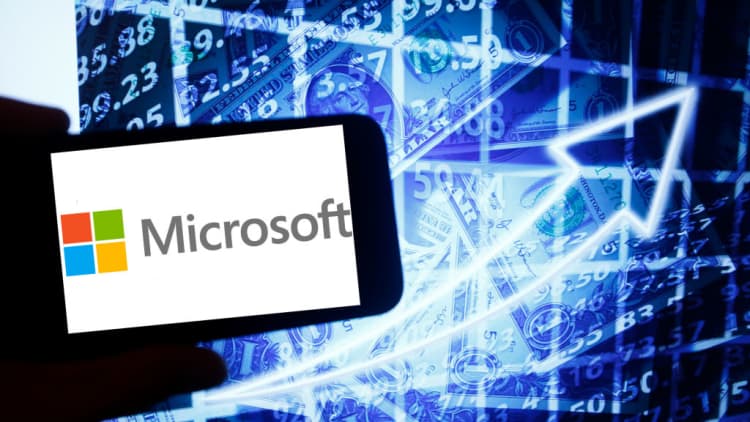 Microsoft posts positive earnings report