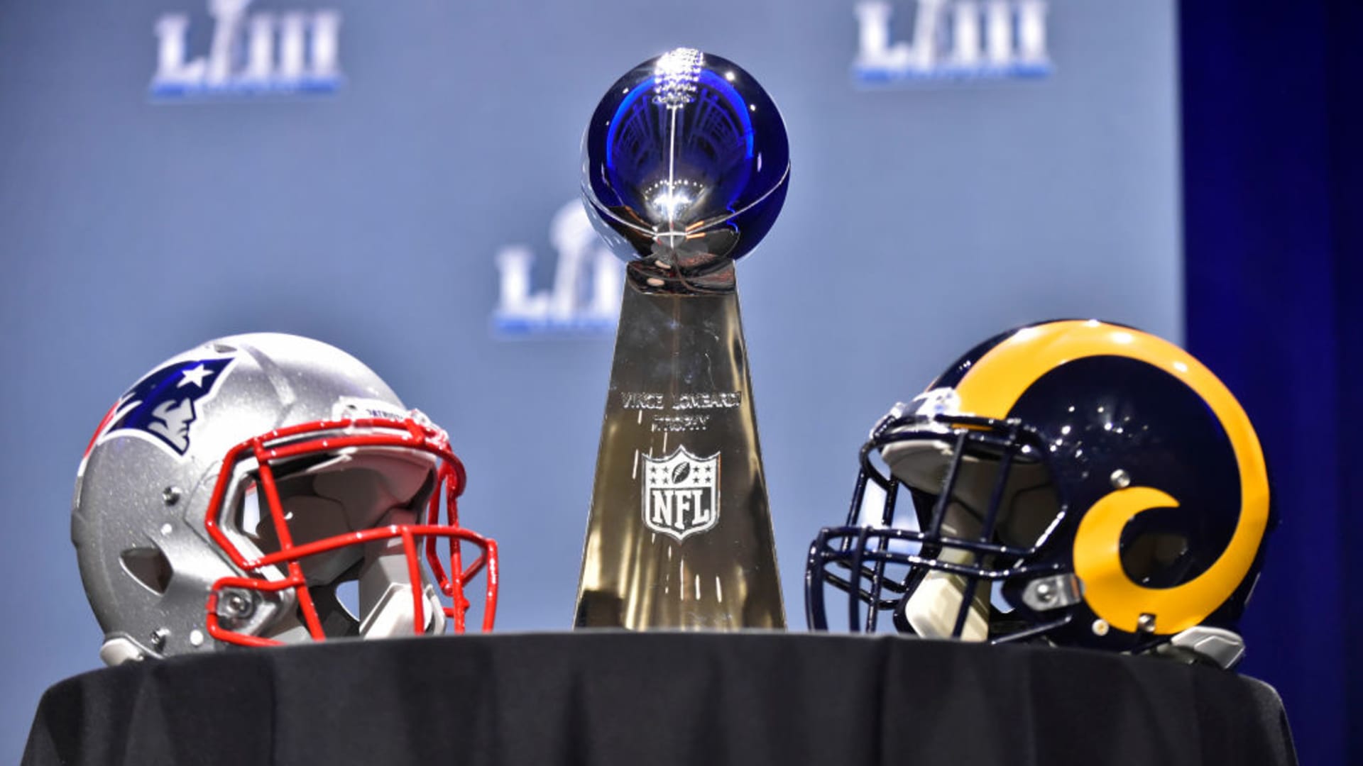 which teams are going to the superbowl this year