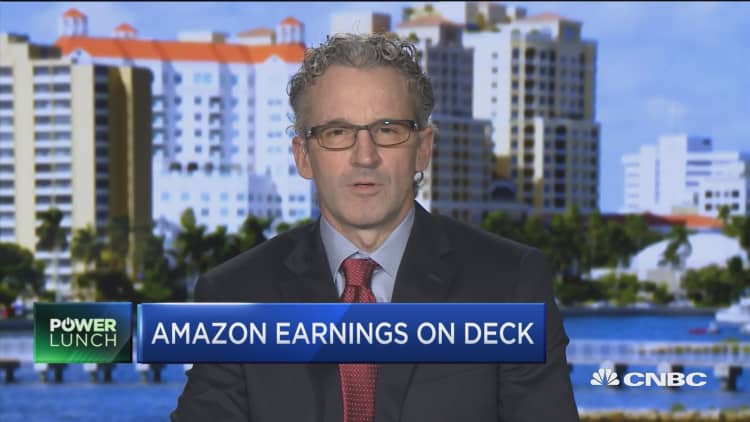 Watching for Amazon's online sales growth, says Wall Street analyst