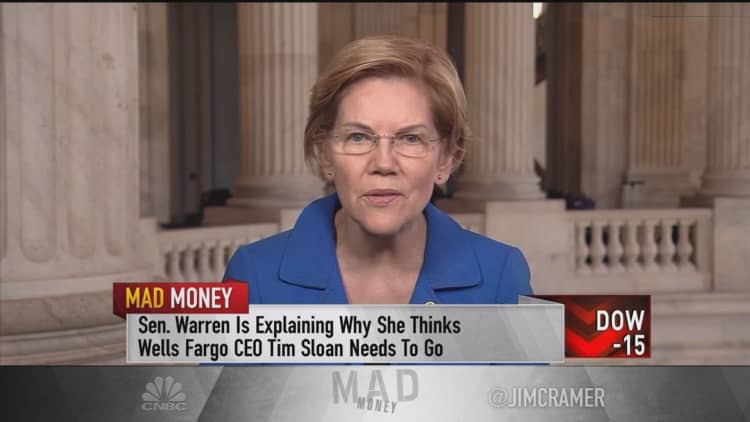 Elizabeth Warren talks taxing billionaires, reiterates call for 'change in culture' at Wells Fargo