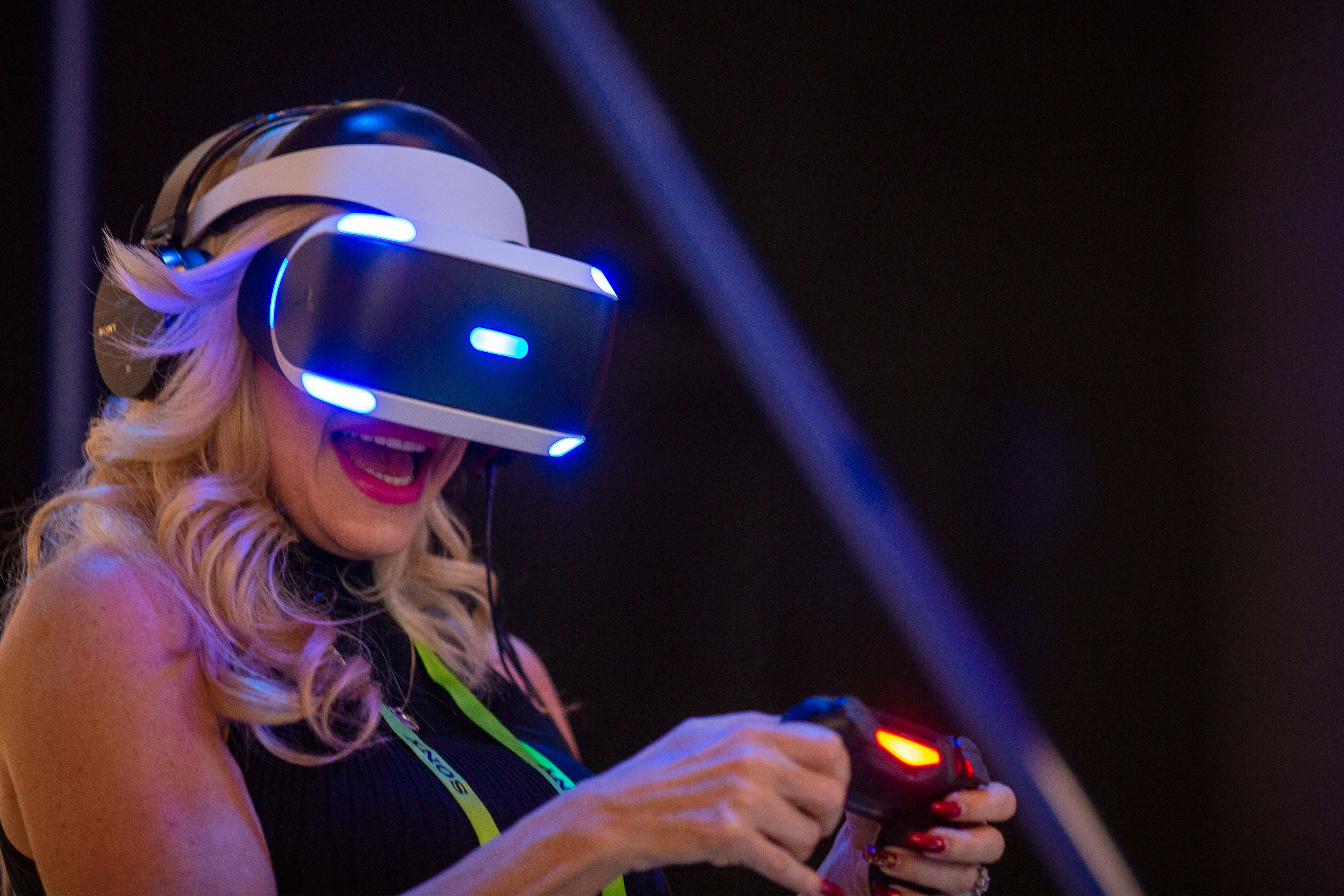 Sony presenta il nuovo visore per realtà virtuale PlayStation VR2