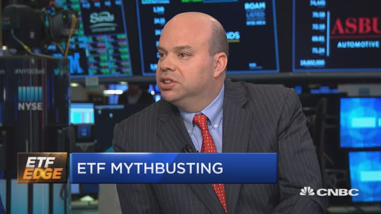 Mythbuster: Why the oldest, biggest ETF isn’t always best