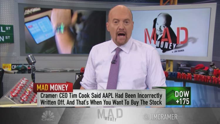 If you're investing in big tech, 'don't be distracted by short-term problems,' says Cramer