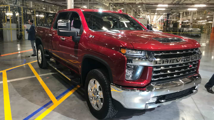 Chevrolet premieres heavy-duty Silverado in Flint